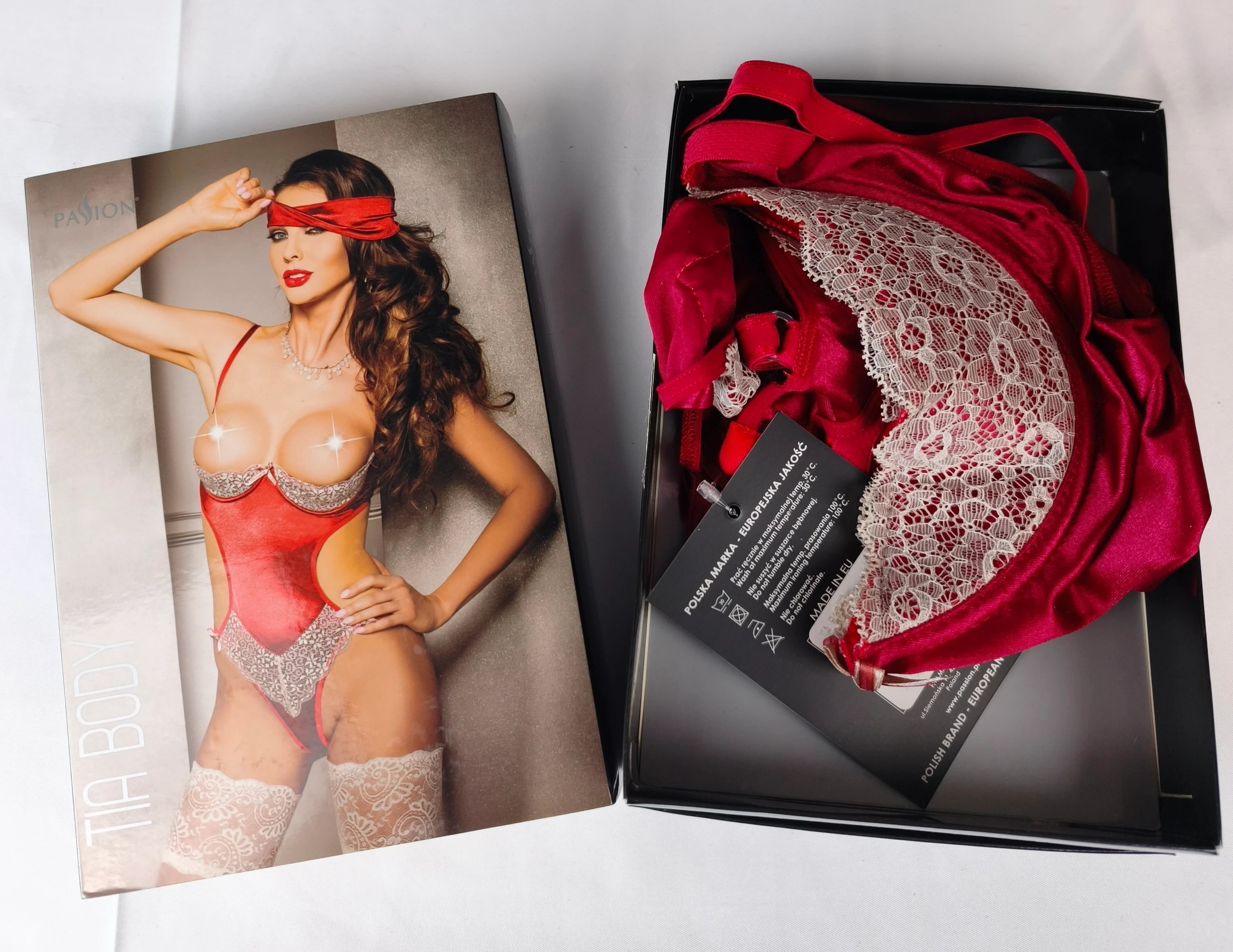 Body satinado con un look elegante y súper sexy + Banda para ojos para juego travieso / Nuevo Talla – photo 14